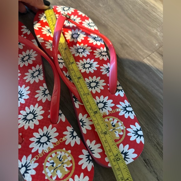 Tory Burch Red Nantucket Daisy Floral Flip Flop Sandals Size 9 - Picture 9 of 9